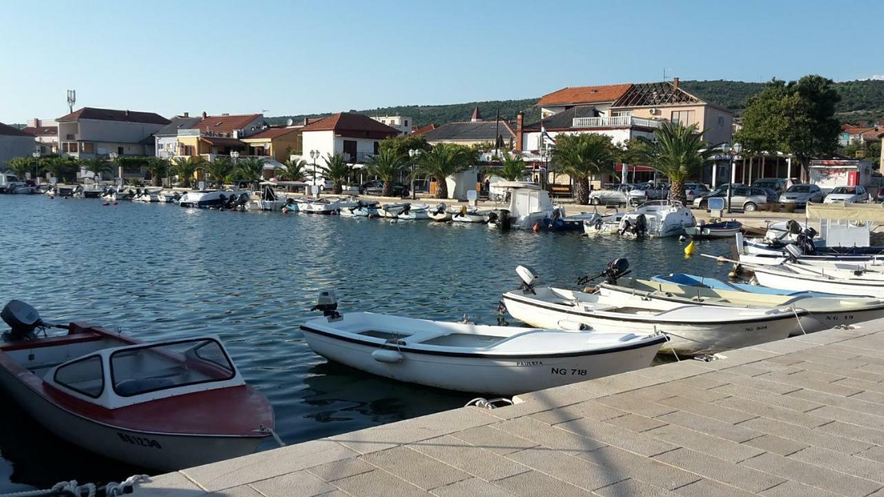 Luxury Apartment By The Sea With Private Whirlpool And Terrace 50M2 Posedarje Exterior foto